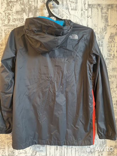 The north face ветровка оригинал 14-16 лет