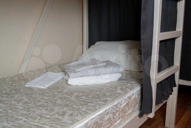 Комната 25 м², 1/5 эт.