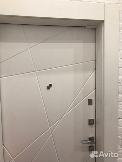 Двери входные с фабрики