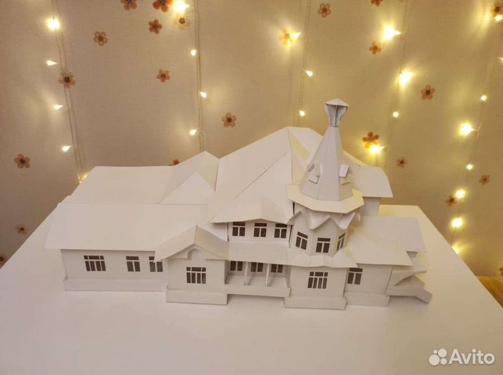 Макет особняка из бумаги