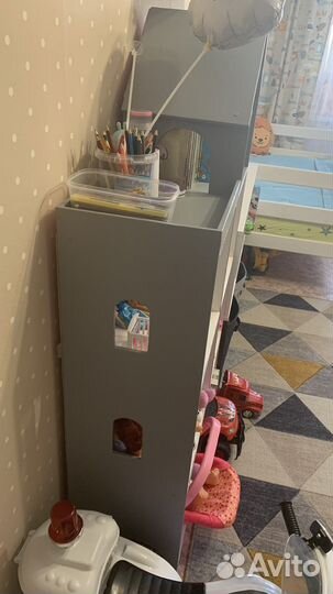 Детский стеллаж домик