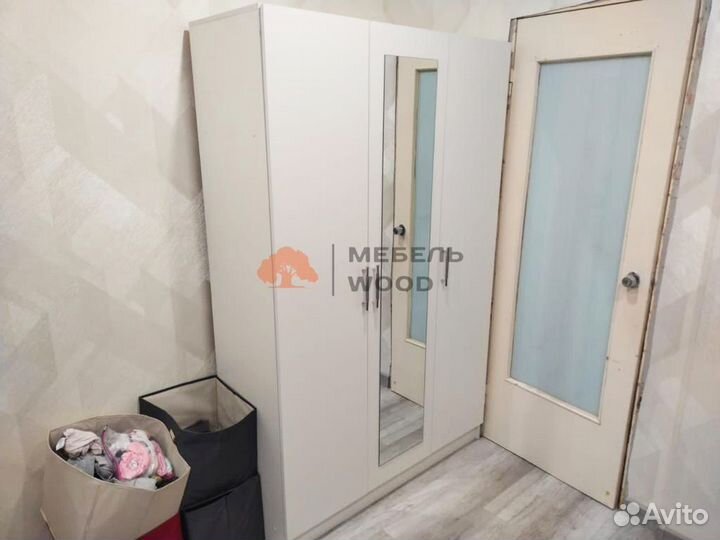 Шкаф распашной