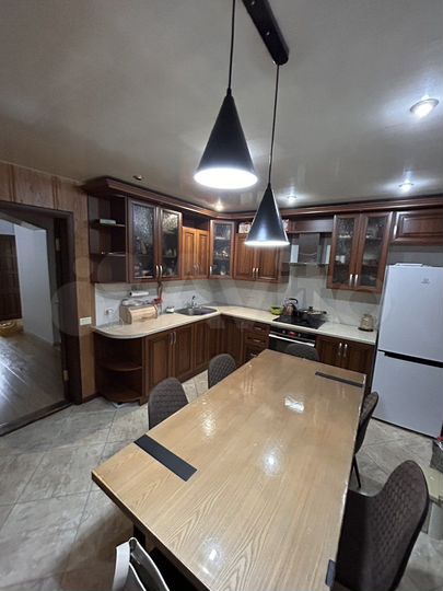 3-к. квартира, 70 м², 1/7 эт.