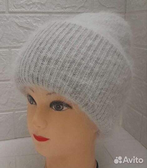 Шапки женские из ангоры, меха и шерсти зимнии