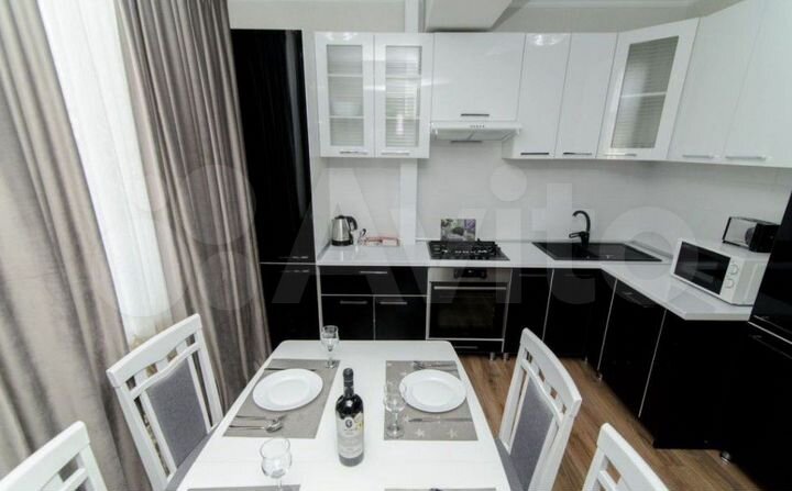 Комната 18 м² в 2-к., 35/44 эт.