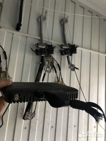 Блок управления штатным телефонам на Мерседес Е210