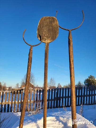 Лопаты ухваты грабли и тп