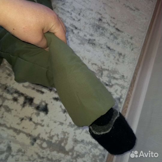 Куртка зимняя на мальчика 7-9лет