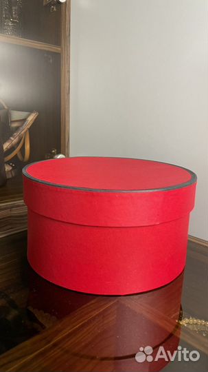 Шляпные коробки остатки под цветы/подарки