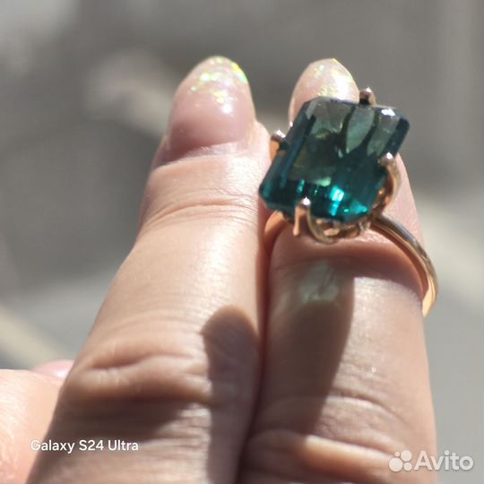 Золотое кольцо с турмалином