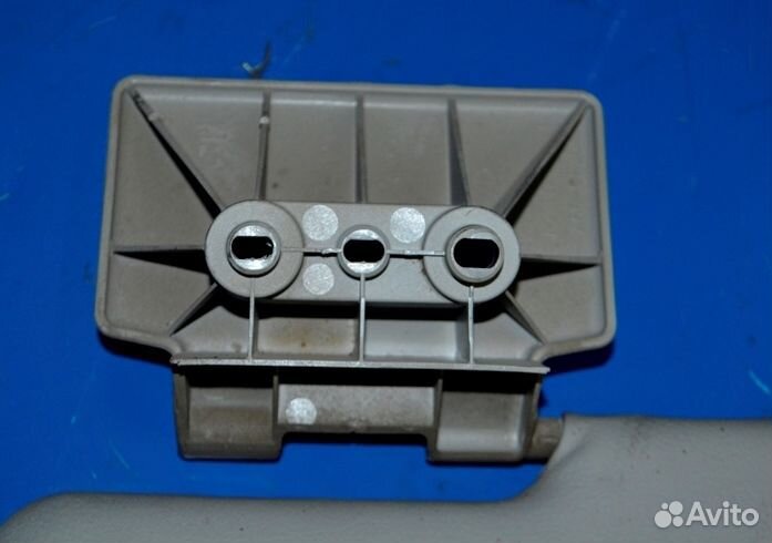 Солнцезащитный козырек в салоне, центральный renau