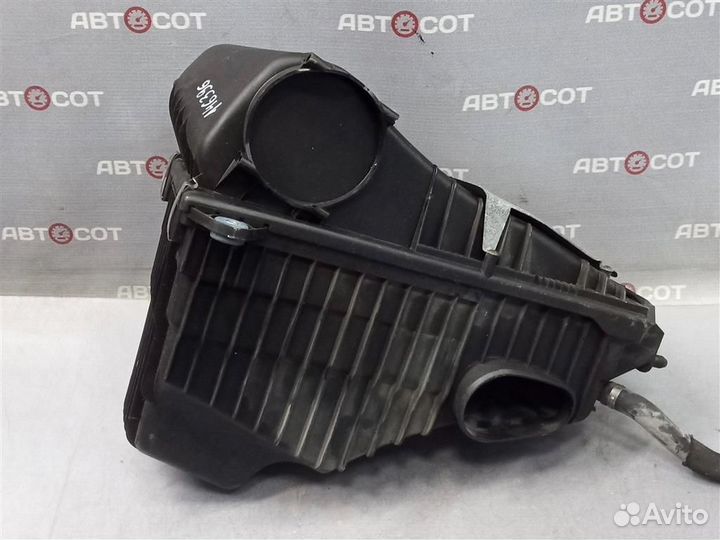 Корпус воздушного фильтра левый Audi Q7 4L 2012