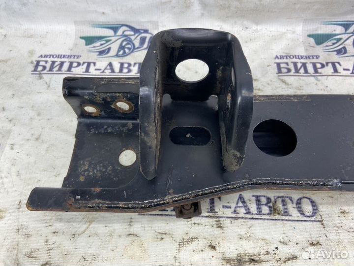 Балка Переднего редуктора Mitsubishi Pajero IV