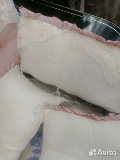 Бортики в детскую кроватку