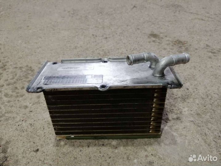 Интеркулер Skoda Yeti 2011 03F145749B