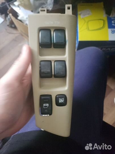 Блок стеклоподъемников Toyota Corolla NZE121/NZE12