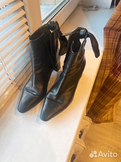 Uterque ботильоны