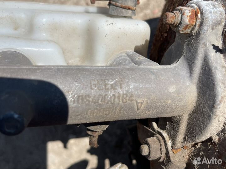 Вакуумник geely emgrand