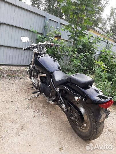 Suzuki Desperado VZ400