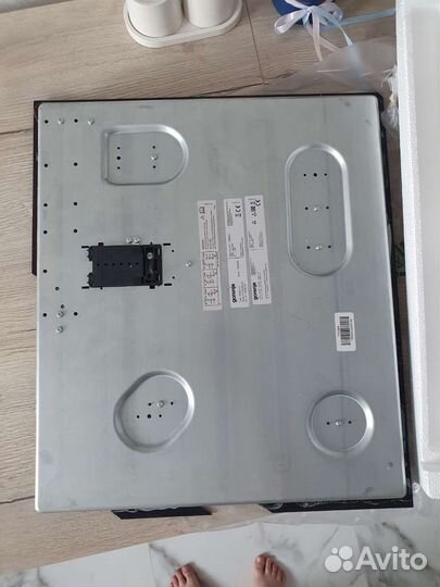 Электрическая варочная панель Gorenje ECT643bcsc