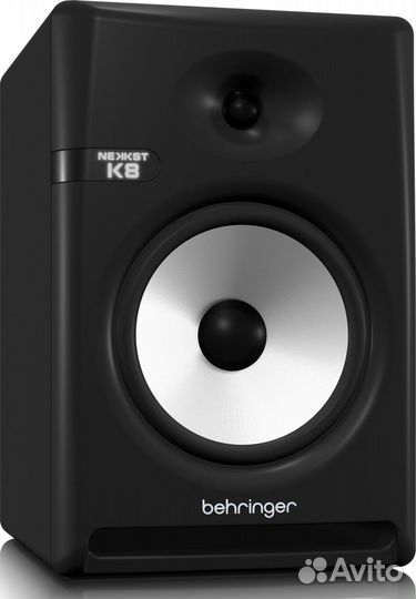 Студийный монитор Behringer K8