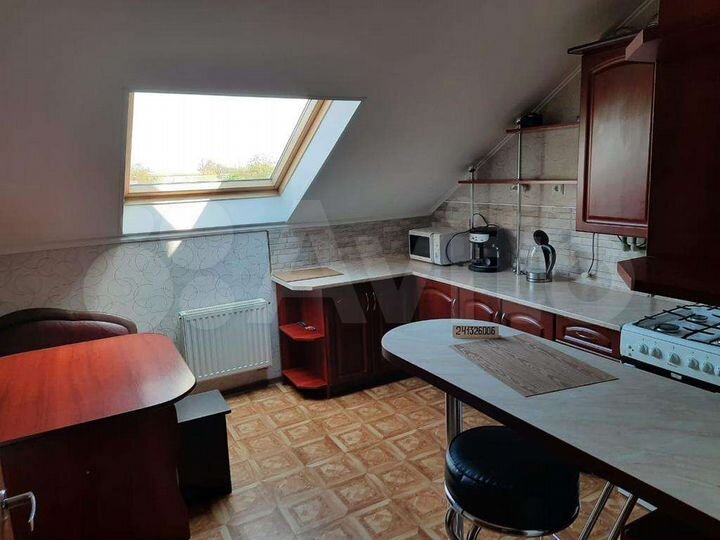 2-к. квартира, 64 м², 4/4 эт.