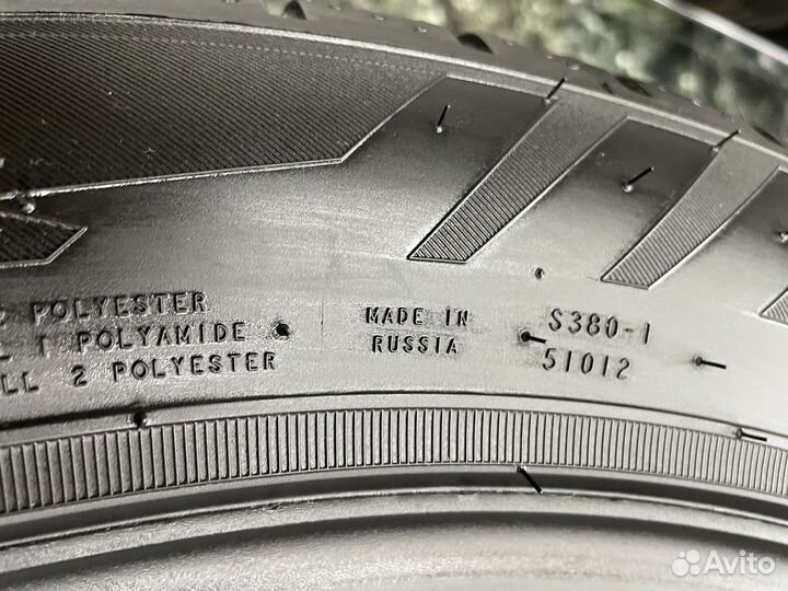 Nokian Tyres Hakka Black 2 SUV 275/45 R21 110Y