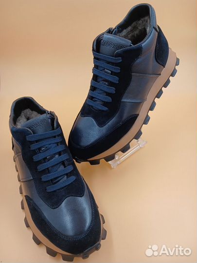 Mirco Osvaldo Мех в синем цвете