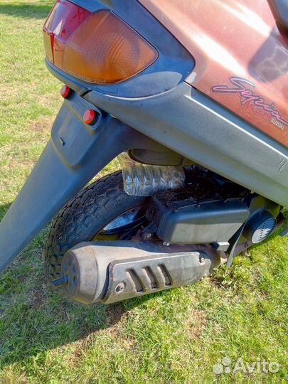 Скутер Suzuki Sepia