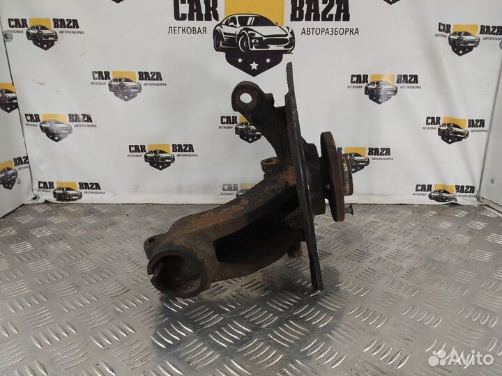 Кулак поворотный передний левый L Volvo XC60