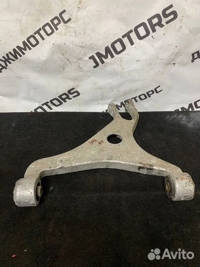 Рычаг Подвески Верхний Lincoln Navigator правый