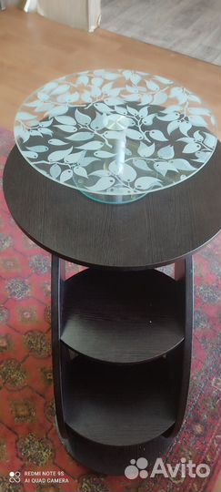 Тортовница на ножке разборная