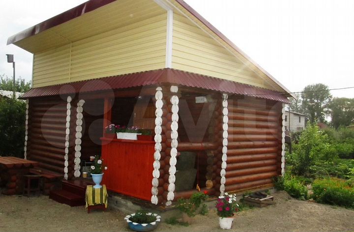 Дом 53 м² на участке 10 сот.