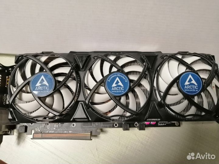 Кулер для видеокарты Arctic Accelero Xtreme IV