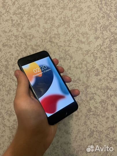 iPhone 7, 32 ГБ