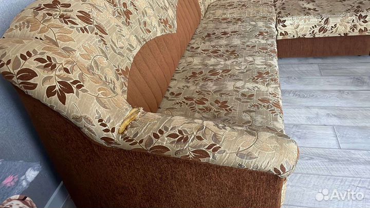 Угловой диван бу