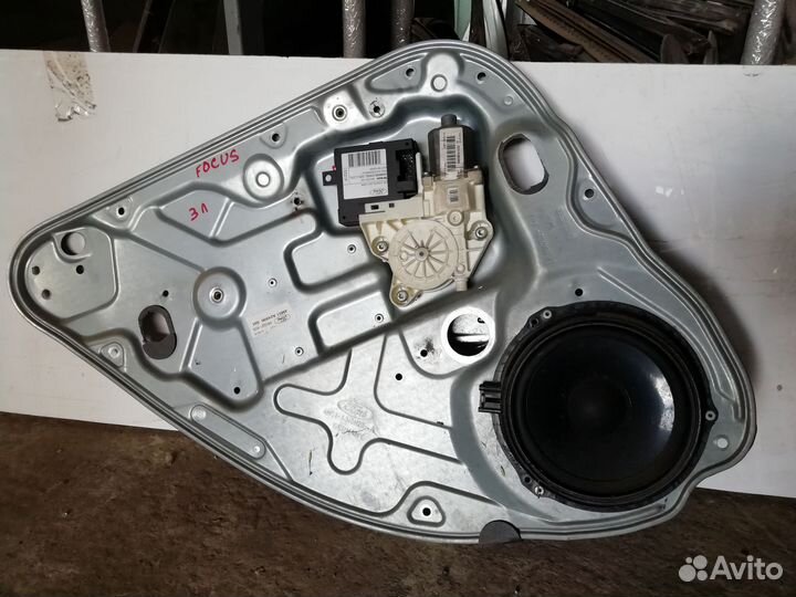 Стеклоподъемник задний левый Форд Фокус 2
