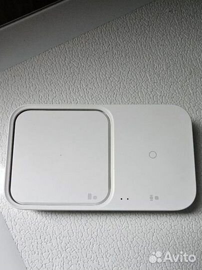 Беспроводное зарядное устройство Samsung