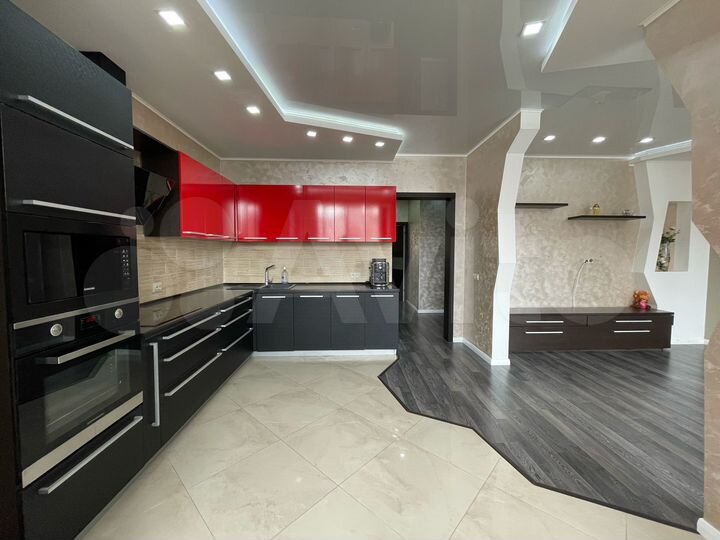 3-к. квартира, 86,4 м², 8/17 эт.