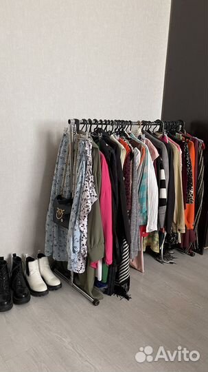 Одежда женская на 40-44