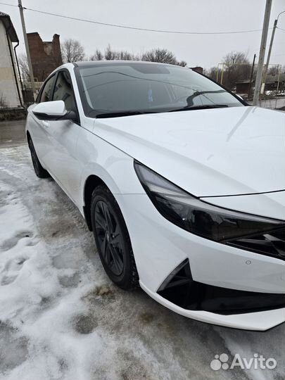 Hyundai Elantra 2.0 AT, 2021, 54 000 км