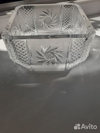 Ваза хрустальная