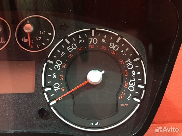 Щиток приборов Ford Fusion хетчбэк fxja 1.4L 1388