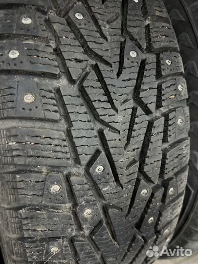 Nokian Tyres Nordman 7 SUV 215/60 R17