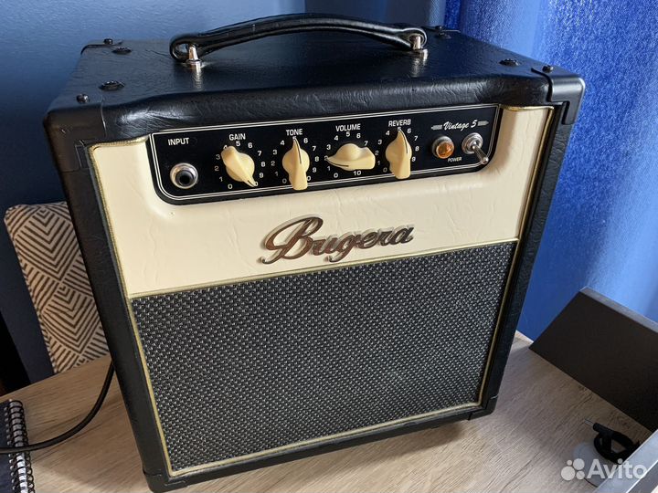 Ламповый комбоусилитель Bugera v5