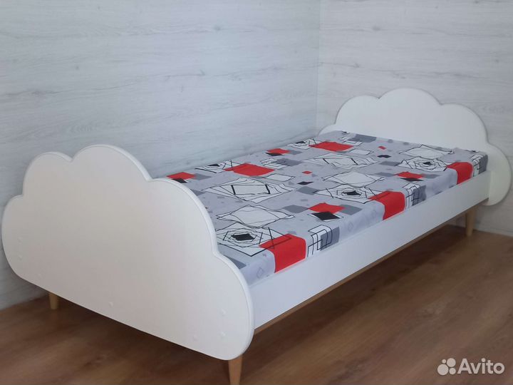 Детская кровать от 3 лет с бортиками