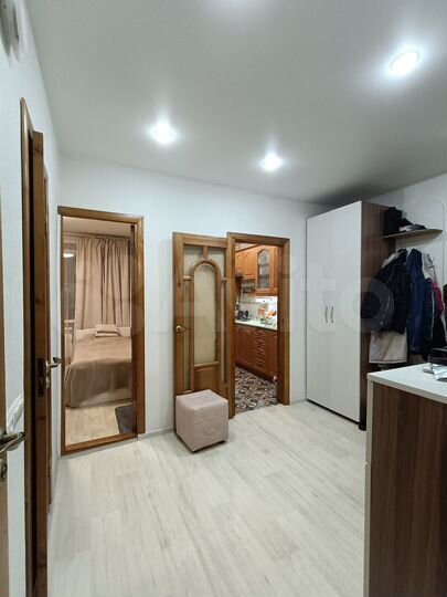 3-к. квартира, 63 м², 2/5 эт.