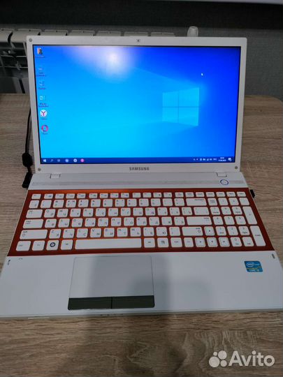 Ноутбук samsung np300v5a