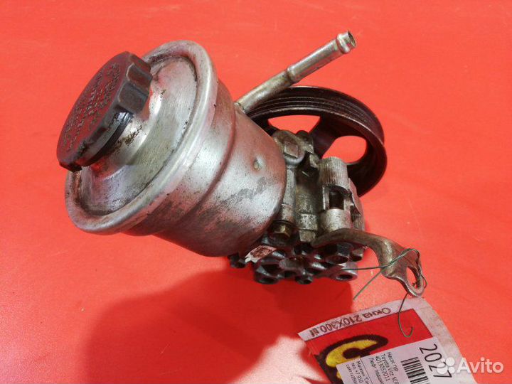 Насос гур Toyota Vitz SCP10 1SZ-FE 1999-2005