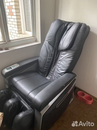 Массажное кресло